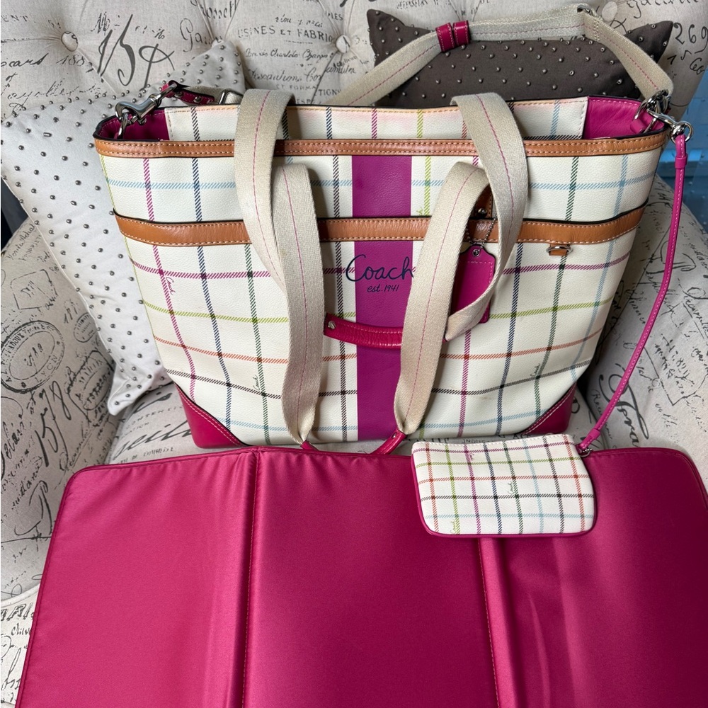 GENTLY USED …… COACH TATTERSALL PLAID TOTE (DIAPER BAG) & WRISTLET, F14792